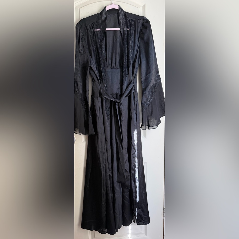 Shirley of Hollywood Charmeuse Lace and Chiffon lingerieLong Robe Black L/XL